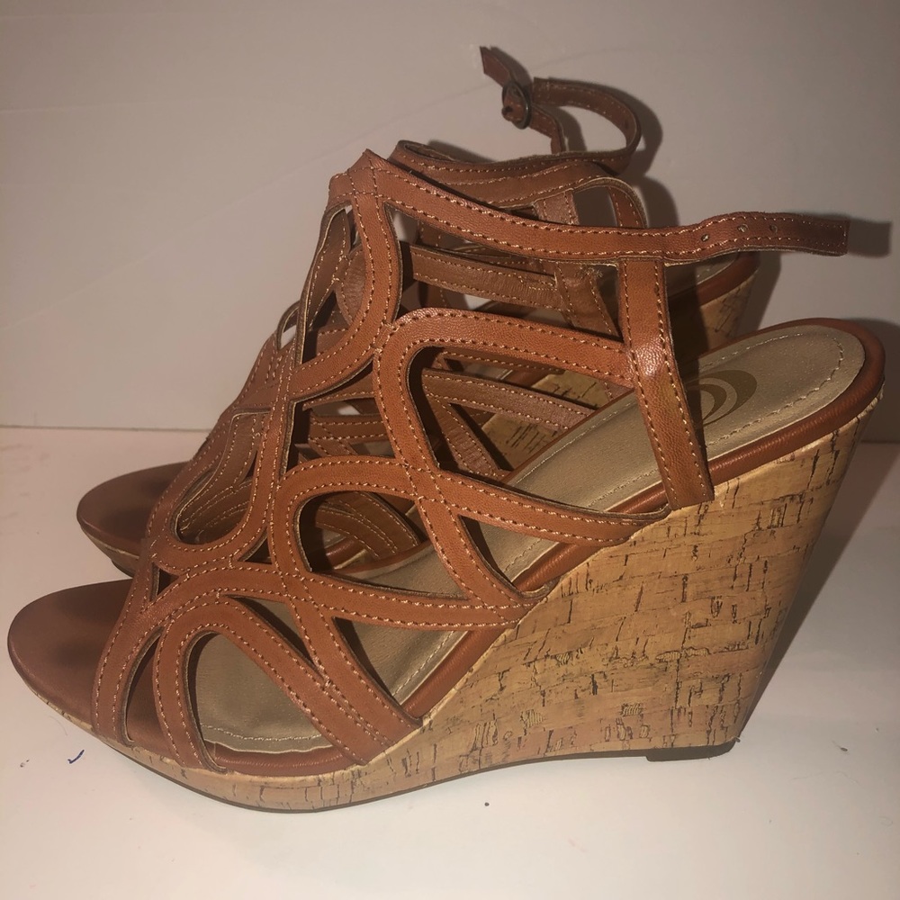 Open toe wedges